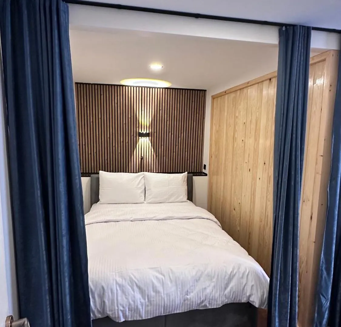 Golden Wood Suites Istanbul 0*,