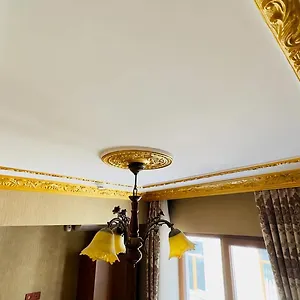  Apartment Ottoman Design